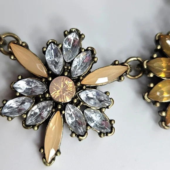 πNew Boho Chic Vintage Glam Floral Crystal Necklaceπ - Picture 5 of 8